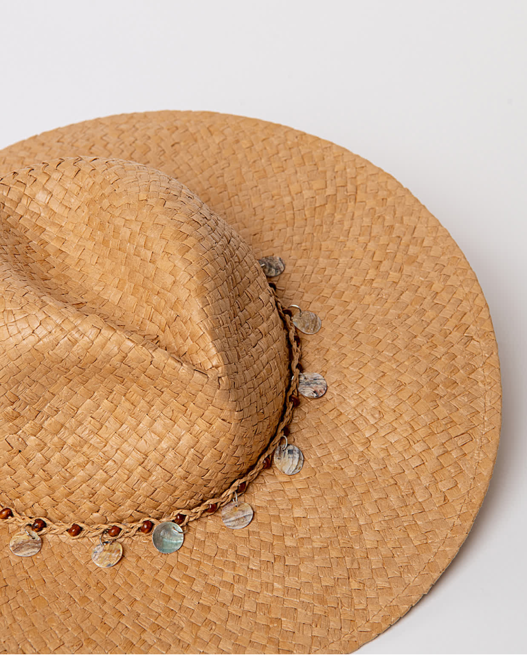 Cappello tipo rafia con dettagli monete Surkana SURKANA PE-25